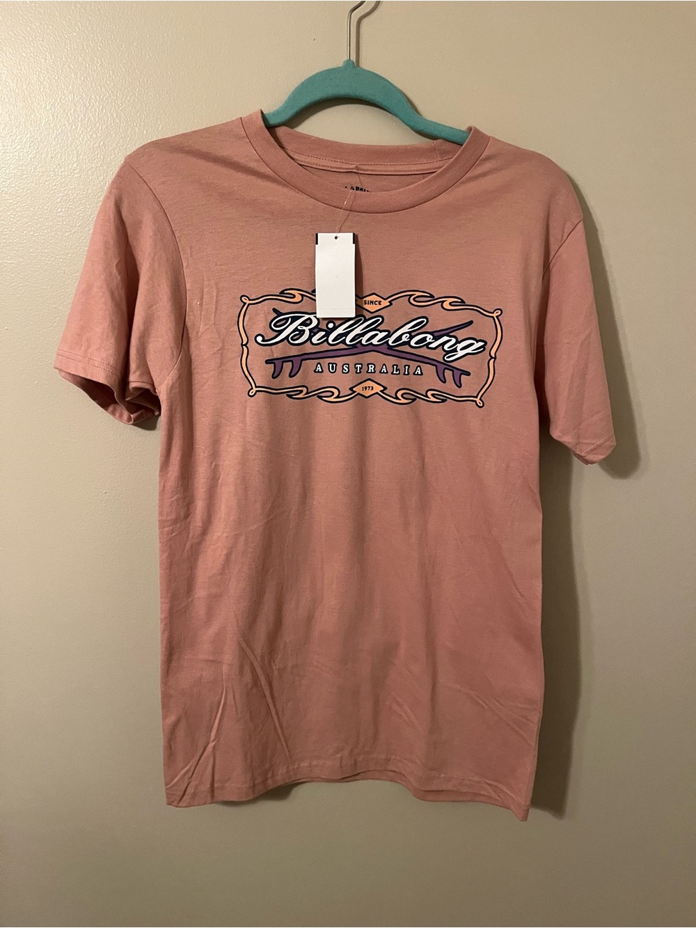 Billabong t shirt